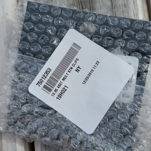 RELISTED Set of multi color gem hair pins - Picture 3 of 3